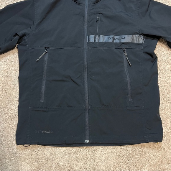 Men’s Columbia Titanium Softshell Jacket Size Large - Picture 8 of 8